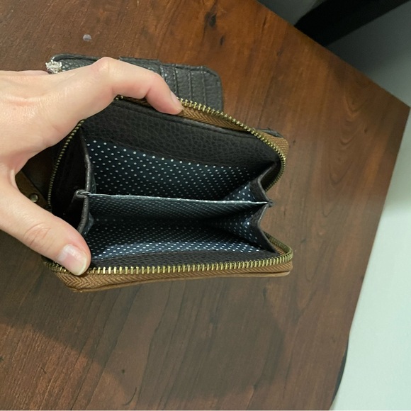 Wallet - Picture 3 of 4